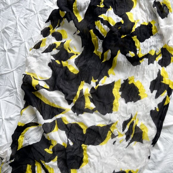 Express Vintage Floral Print Black White & Neon Yellow Fringed Lightweight Scarf - Picture 2 of 6